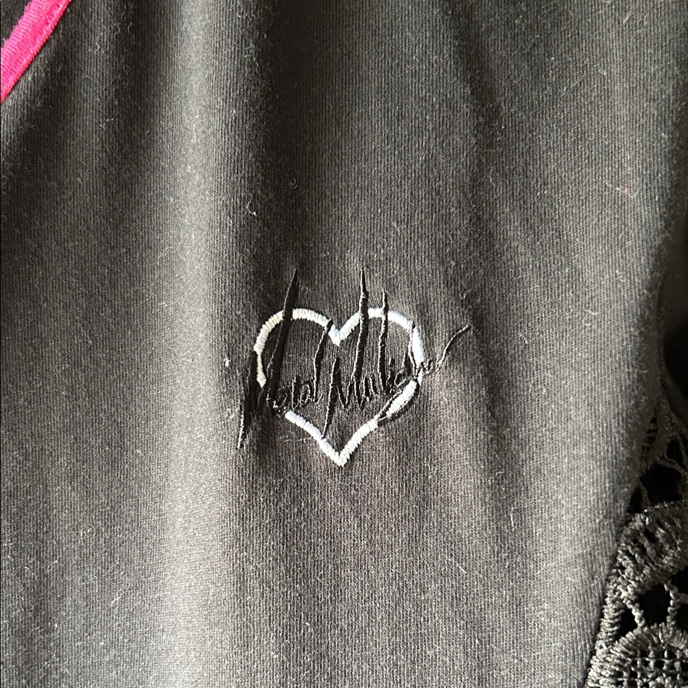 Metal Mulisha Black Top with Pink Trim - Picture 3 of 4